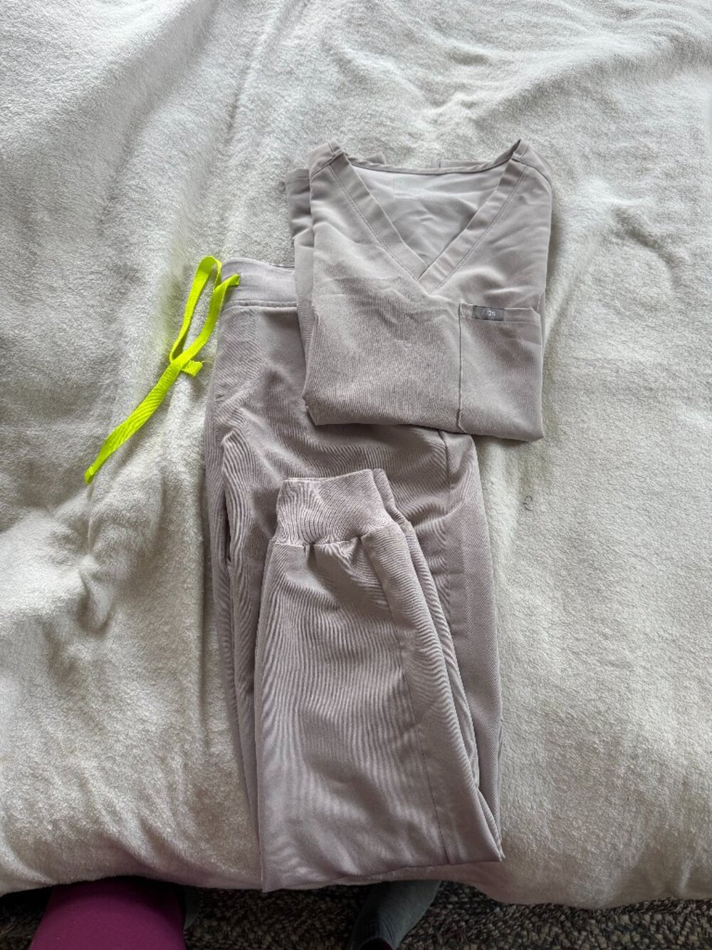NWOT FIGS Limited Edition Slate Grey Scrub Set - Small